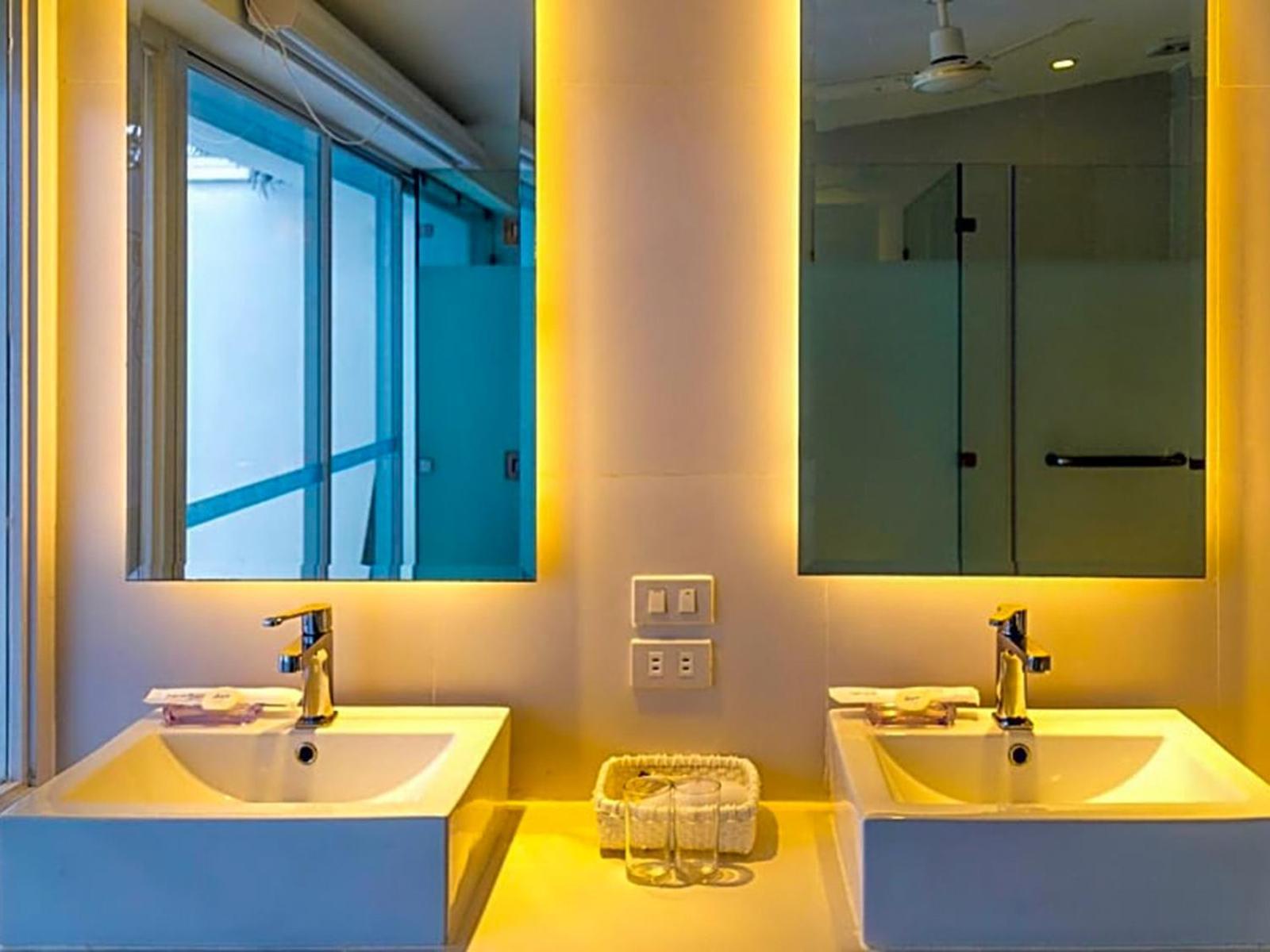 Pacific Cebu Resort Đảo Mactan Ngoại thất bức ảnh